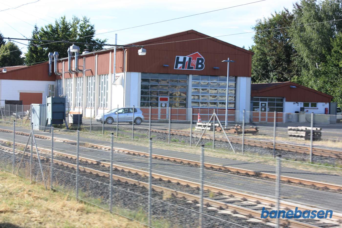 Sporvognsremise ude for enden af sporvognslinjen