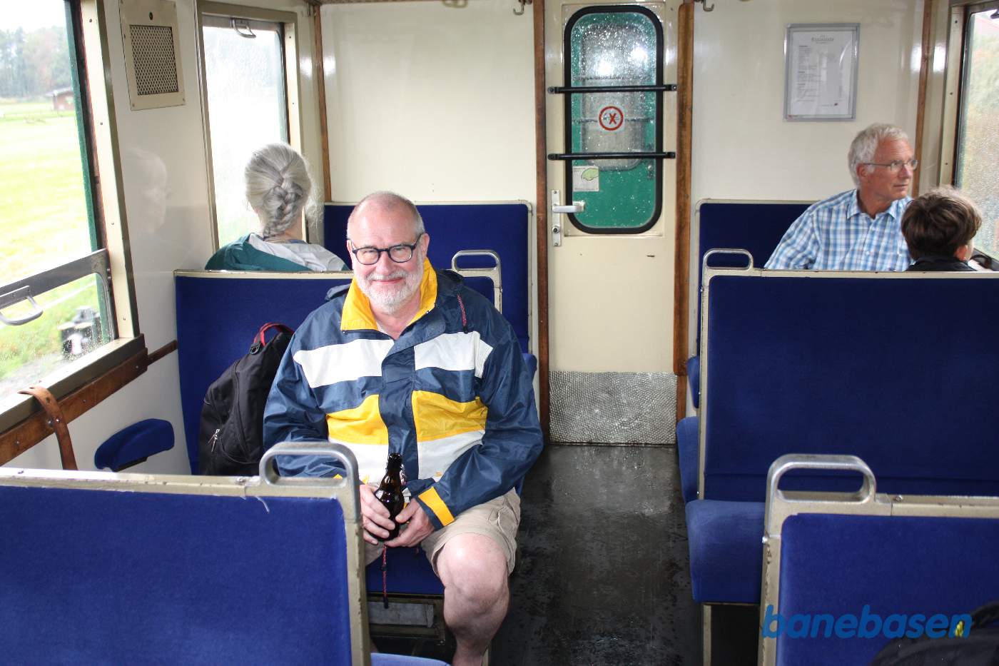 Gæsterne nyder turen i toget