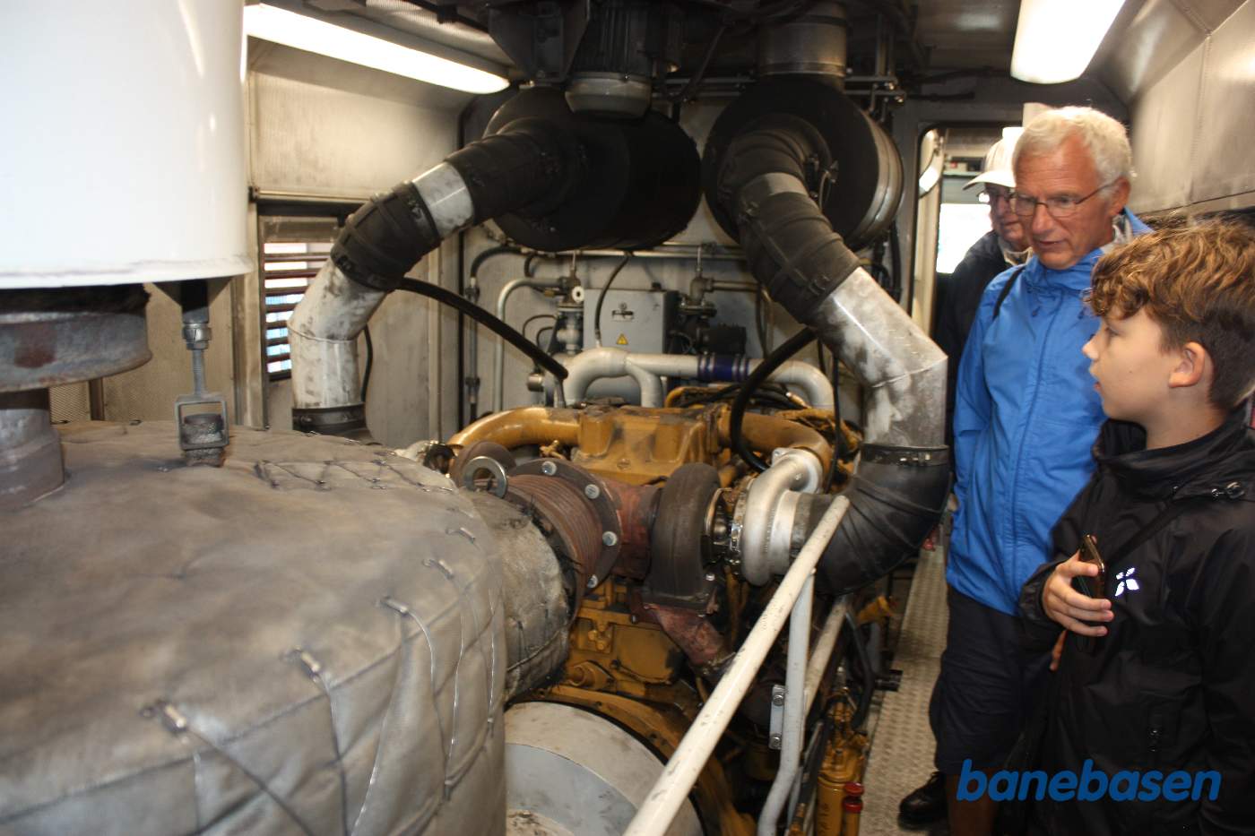 Billede af motoren inde i diesellokomotivet