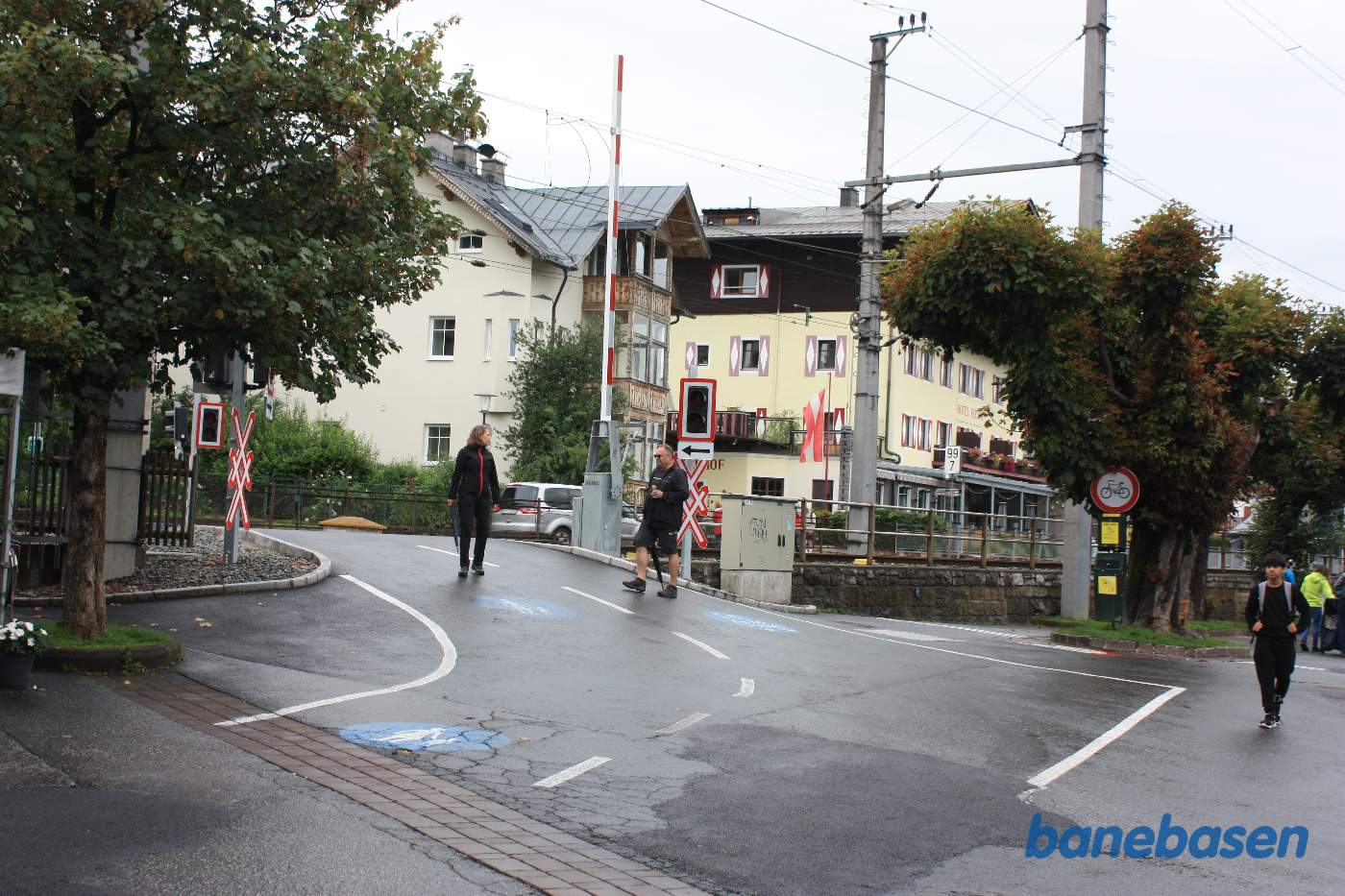En af de mange niveau overkørsler inde i Zell am See