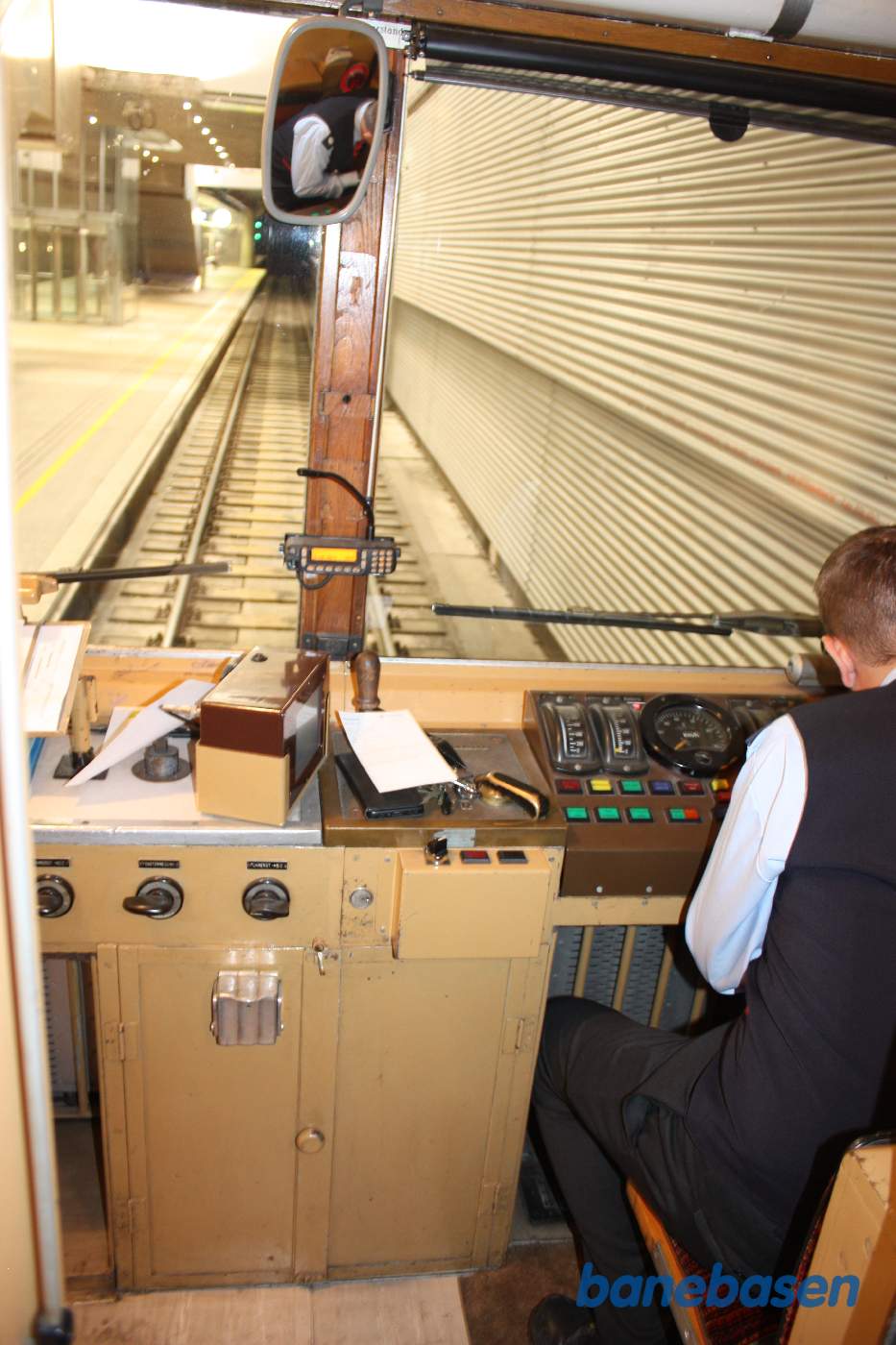 Et billede ind i førerrummet