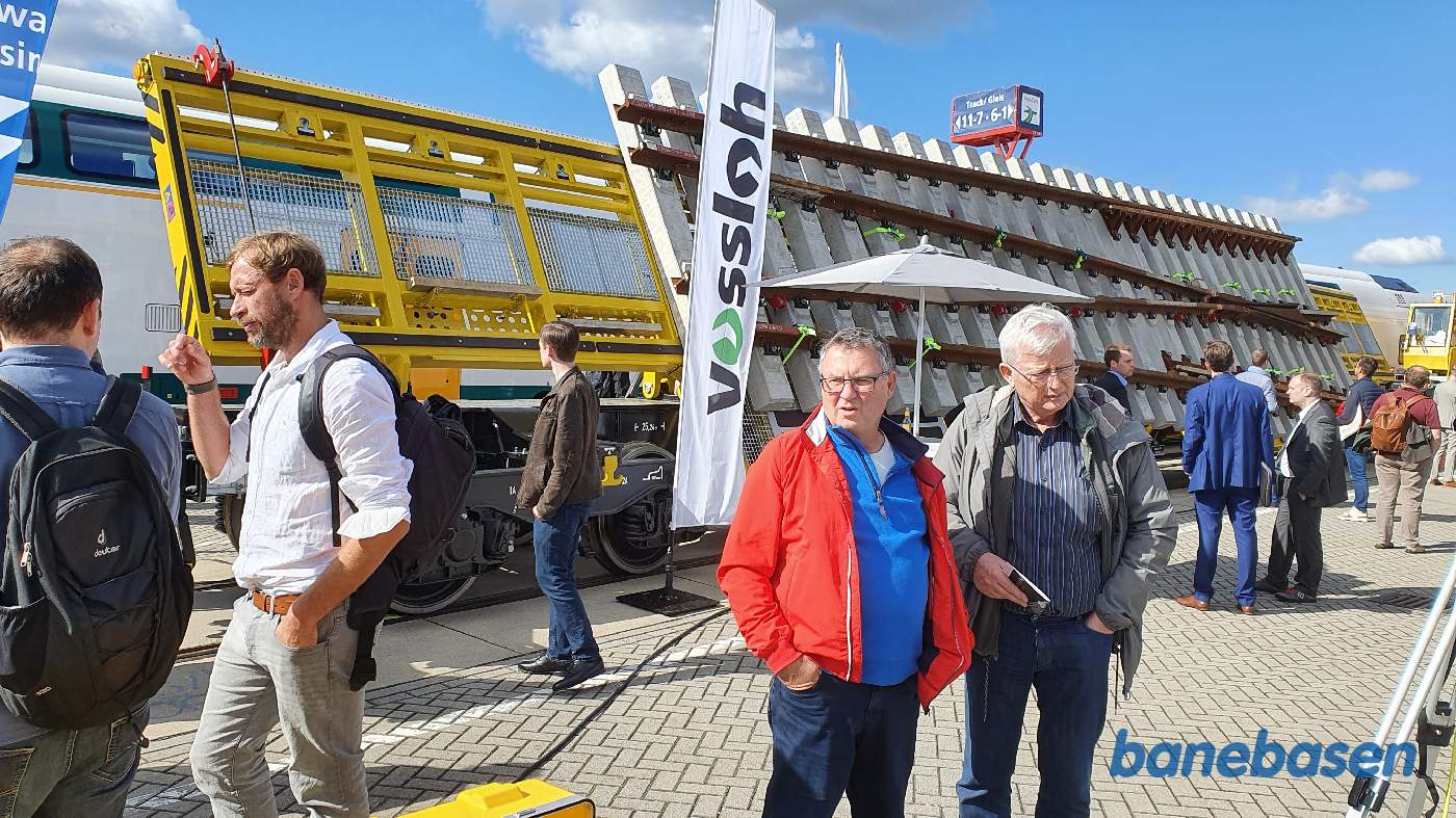 Hvordan transporteres de store sporskifter? Det ses her