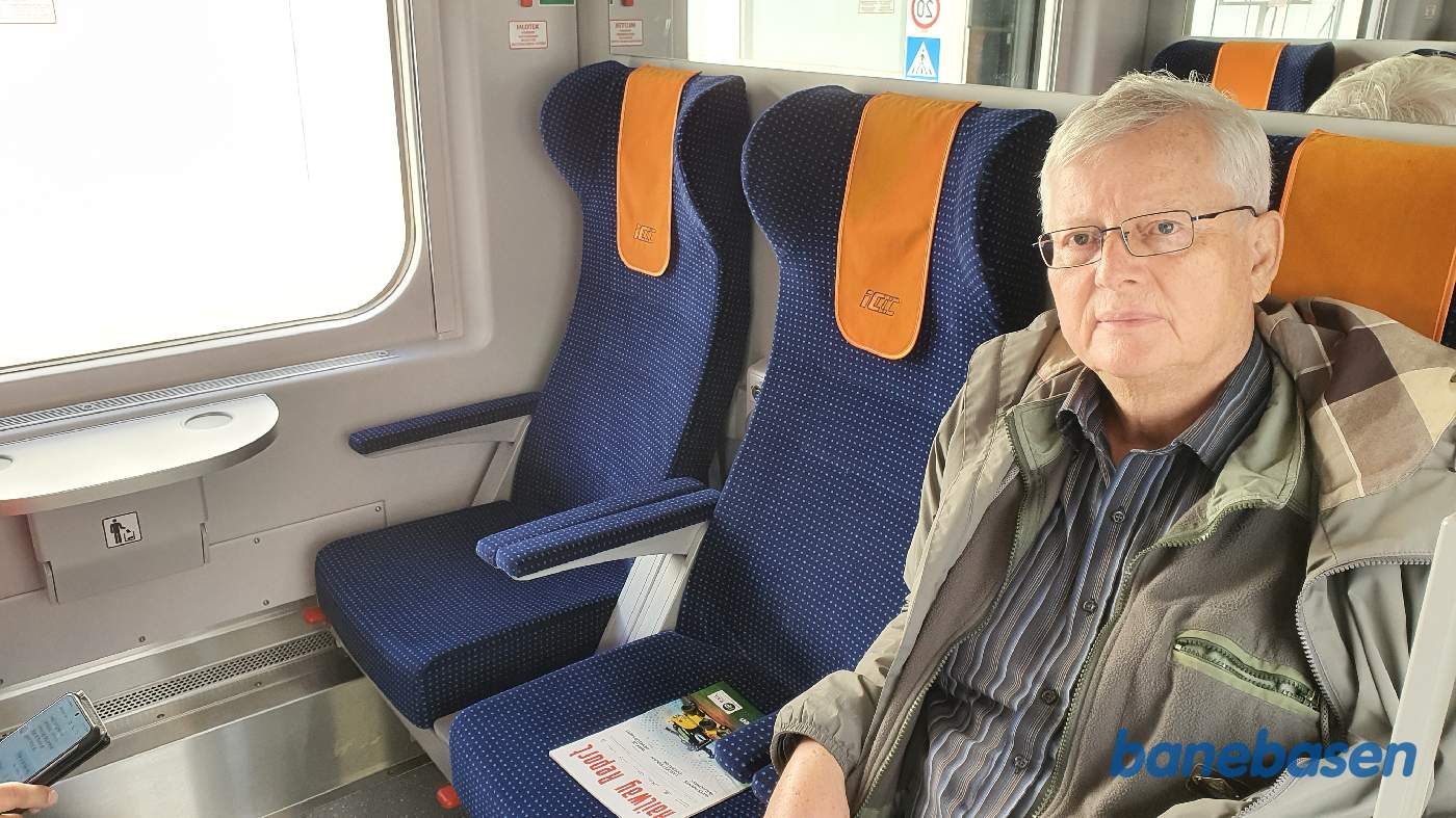 Hvordan er det at sidde i en helt ny personvogn, det må prøves