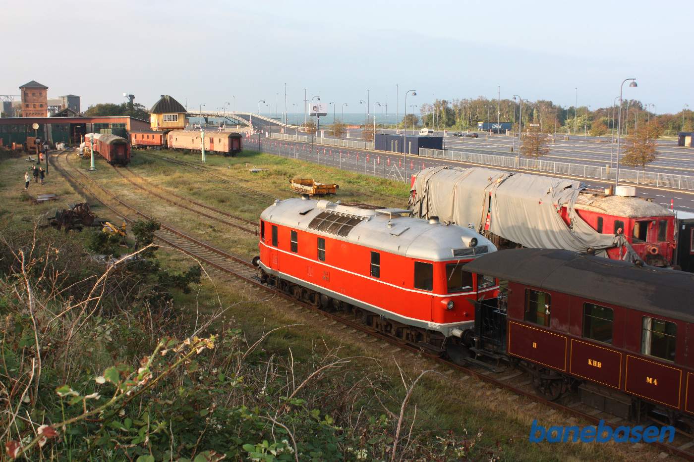 Materieltoget på vej ind på remiseområdet Materieltoget på vej ind på remiseområdet