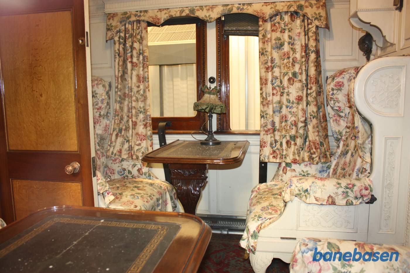 Et billede ind gennem vognens vindue