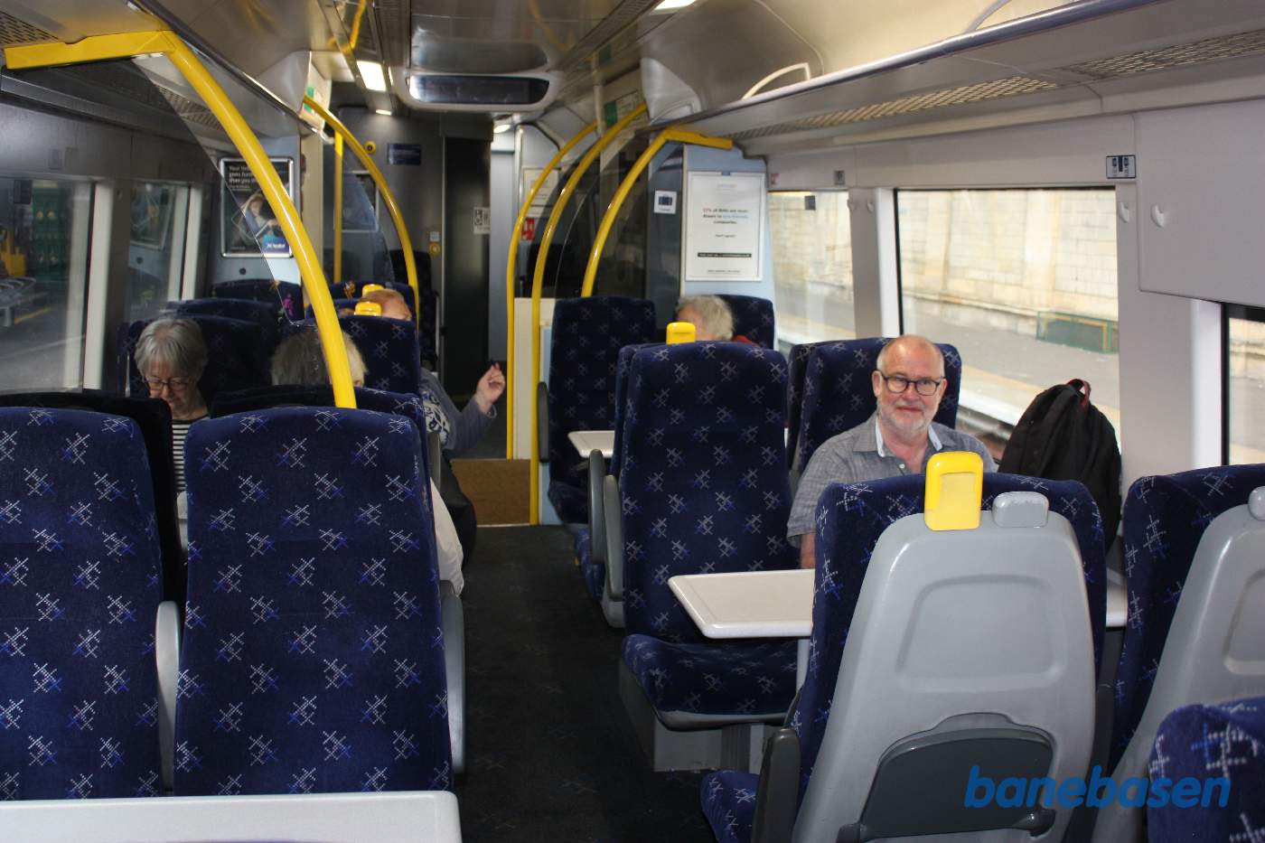 Et billede taget inde i toget til Tweedbank