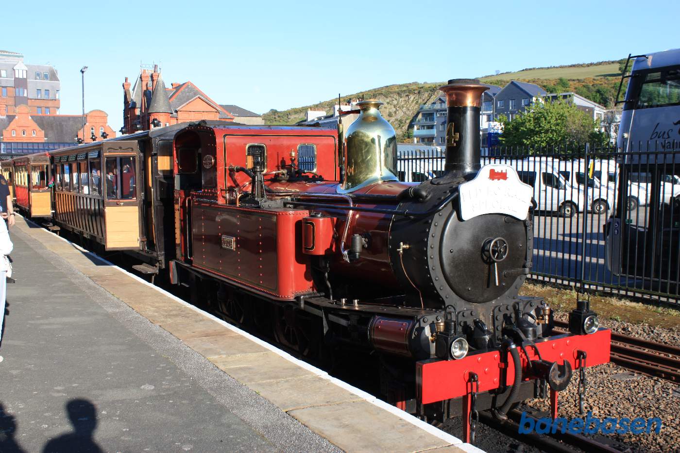 Lokomotivet er koblet til vognene