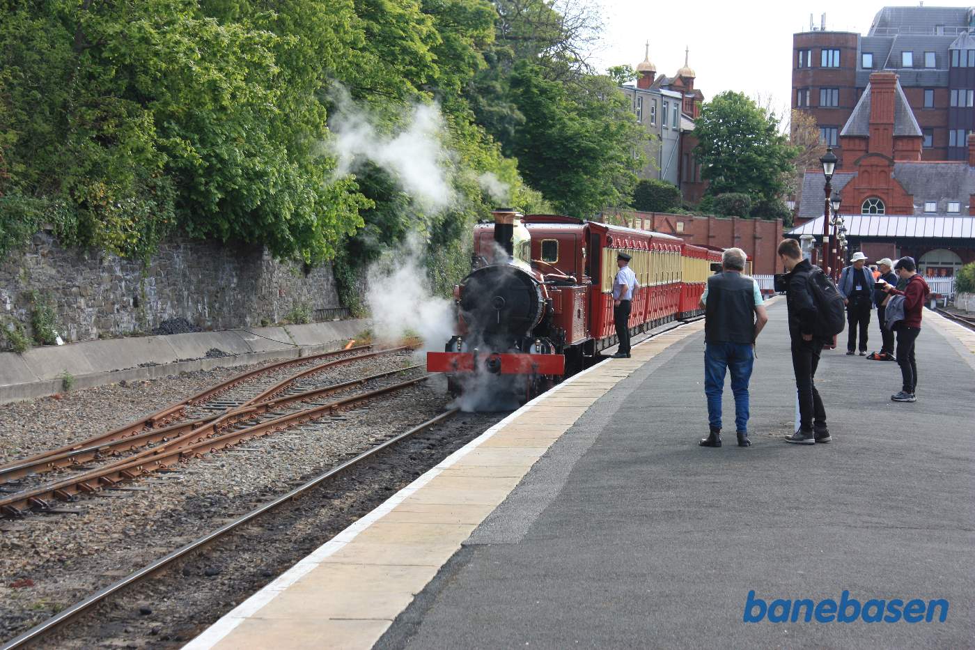 Så er der afgang for persontoget