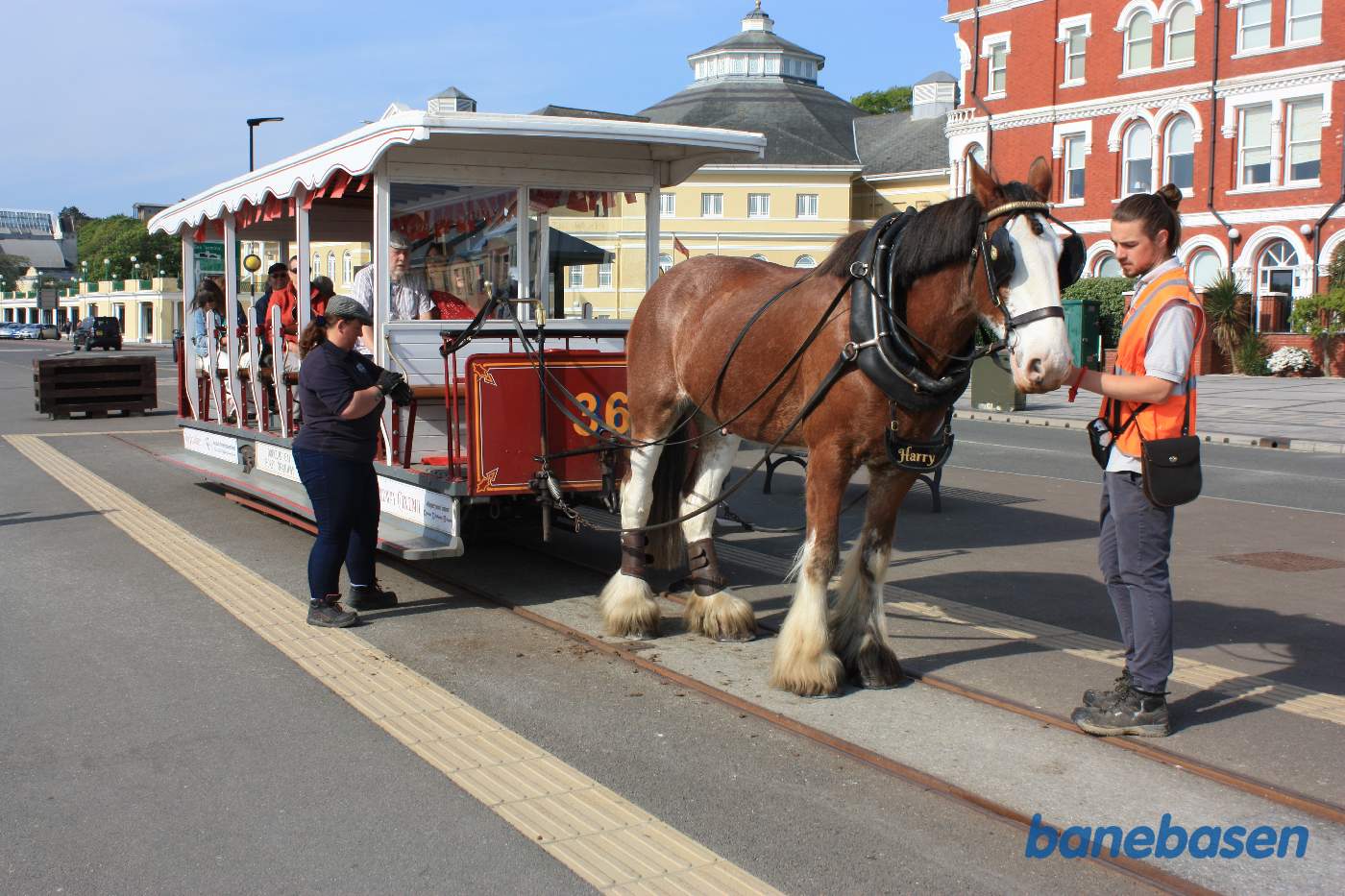 Hesten kobles til vognen