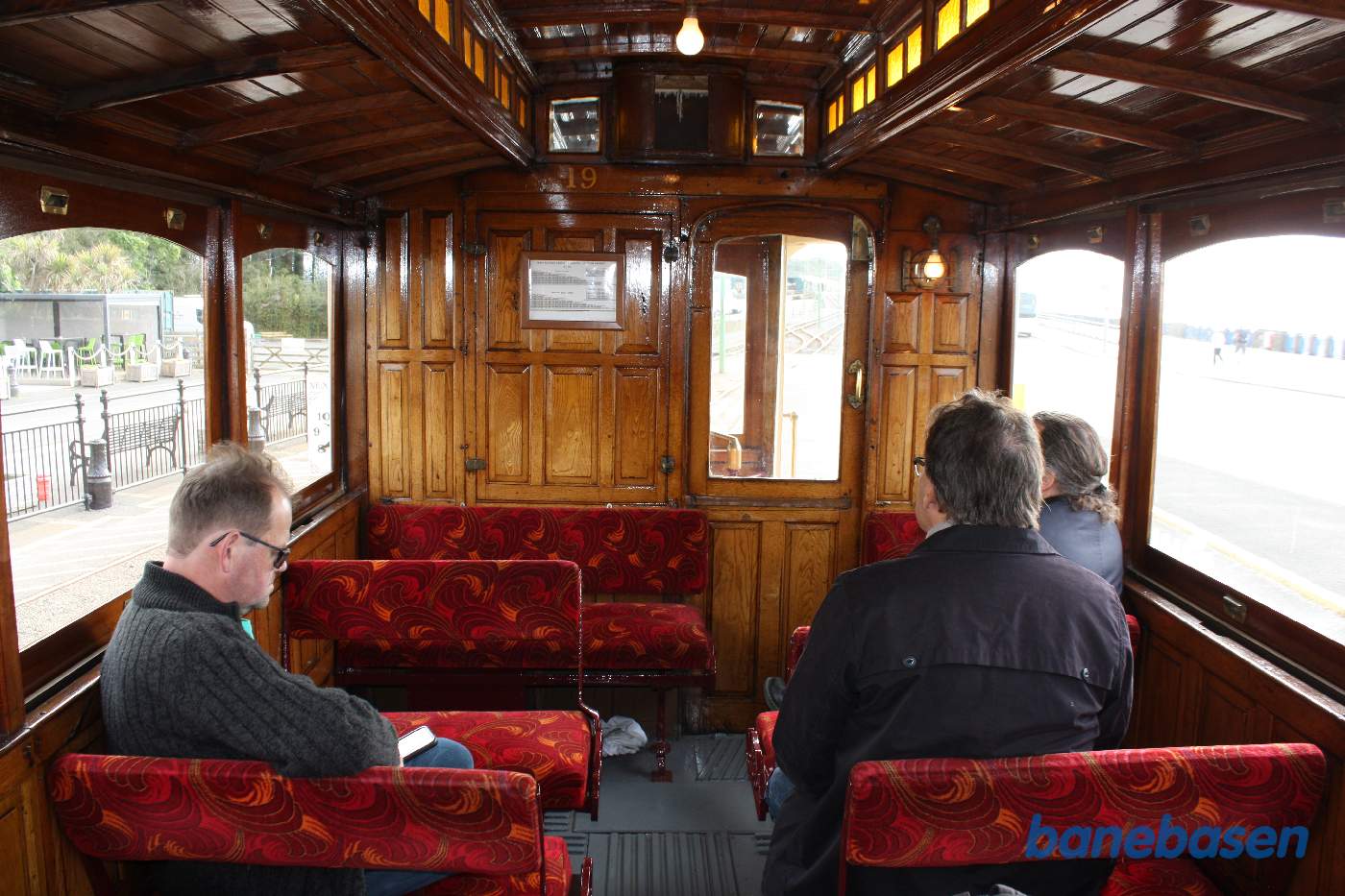 Billede inde fra den lukkede motorvogn