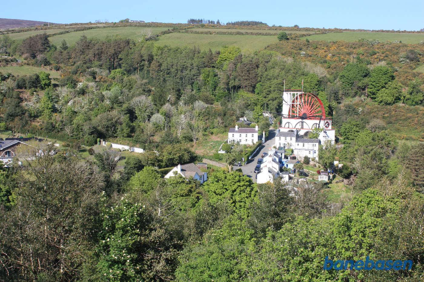 Det store vandhjul, set fra sporvognen