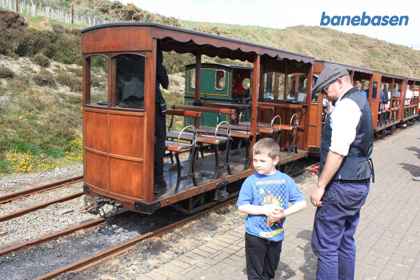 Så holder toget ved perron