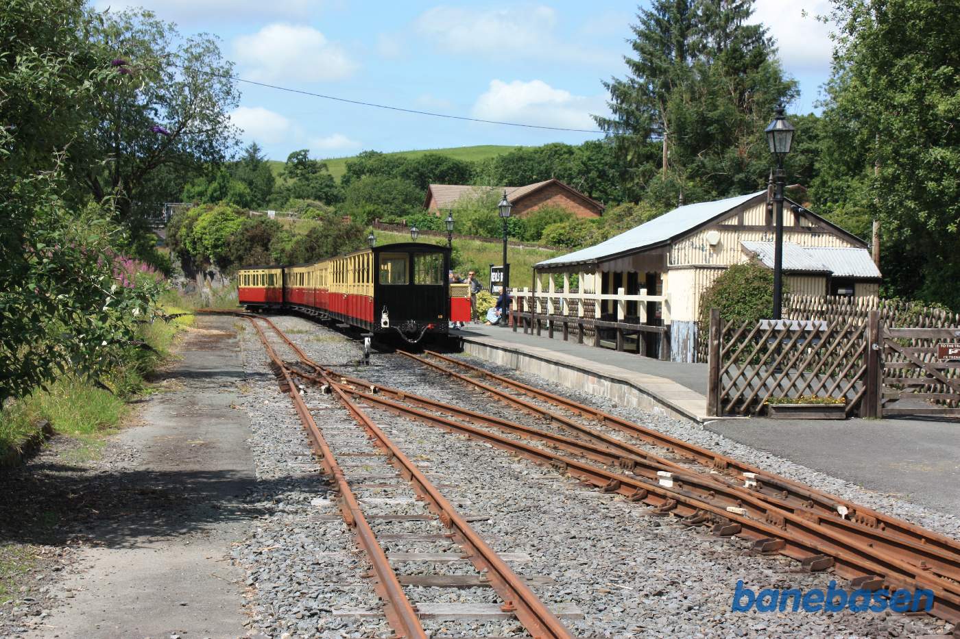 Personvognene ved perron