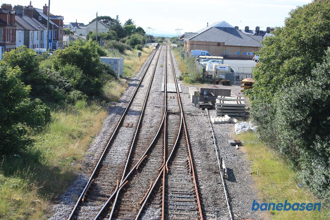 Stationen set fra den sydlige vejbro ud for veteranbanen