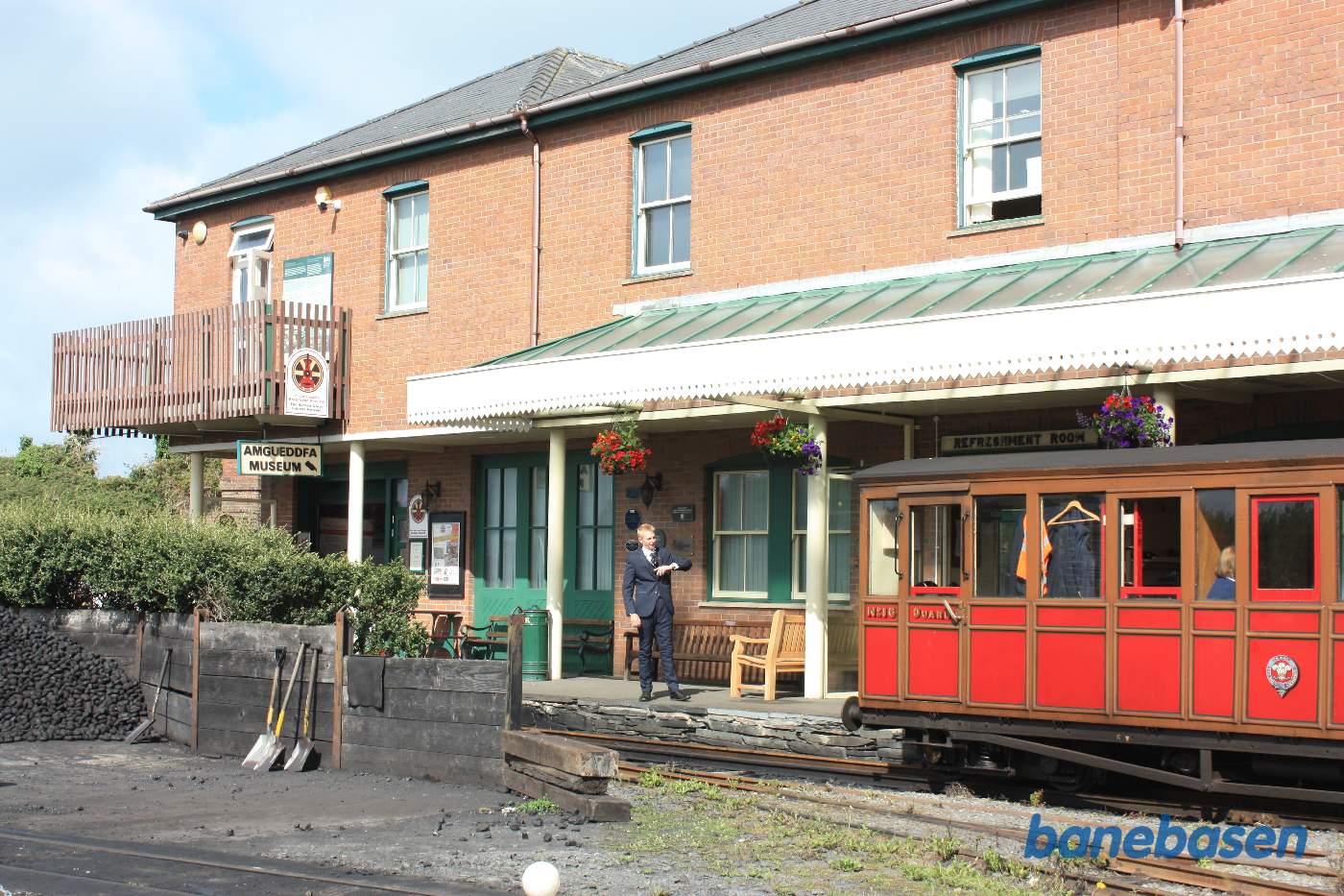 Indgangen til museet