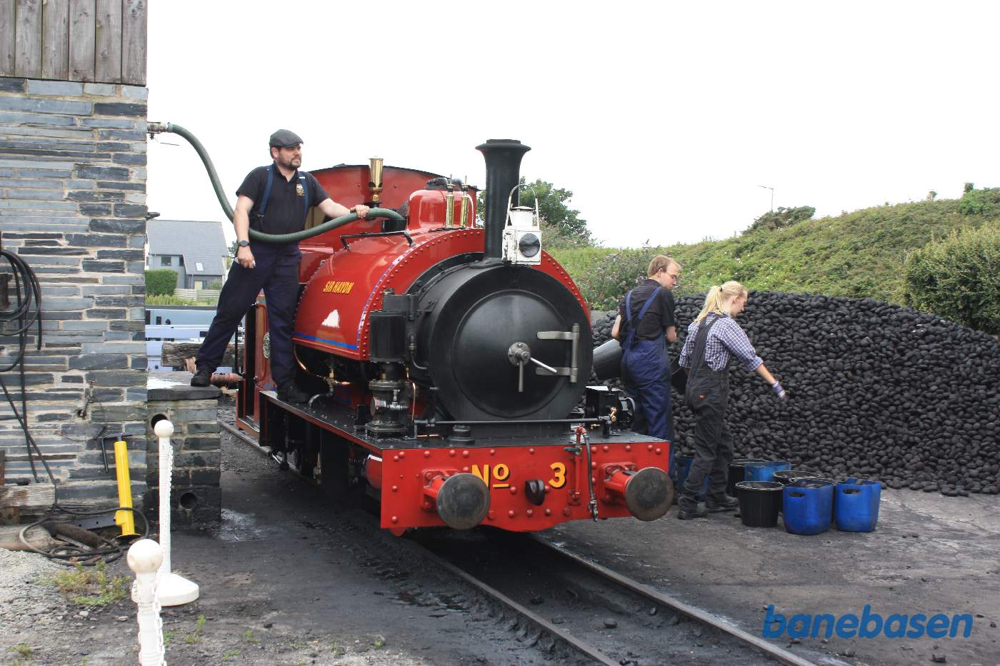 Damplokomotivet får vand på