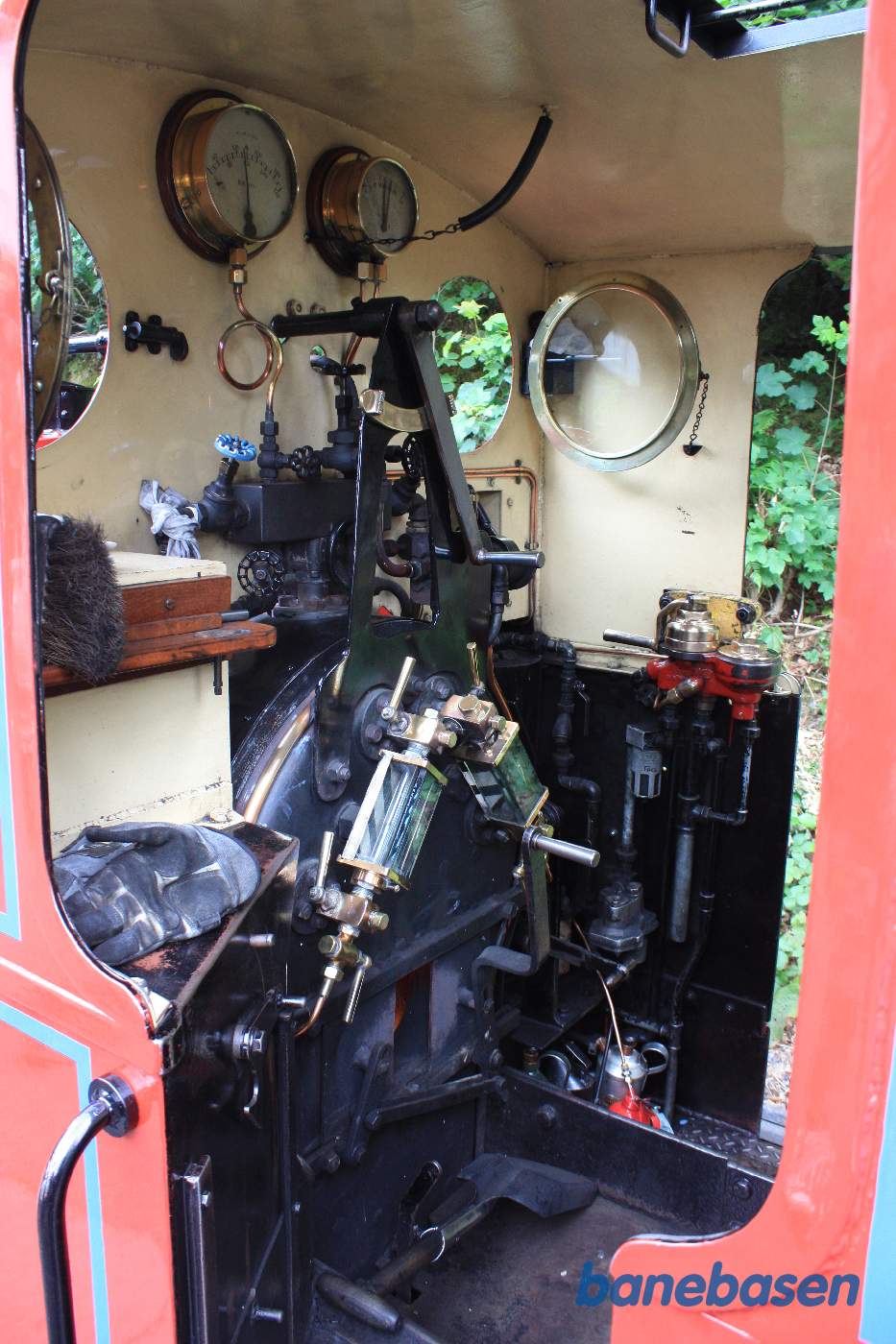 Et vue ind i førerhuset