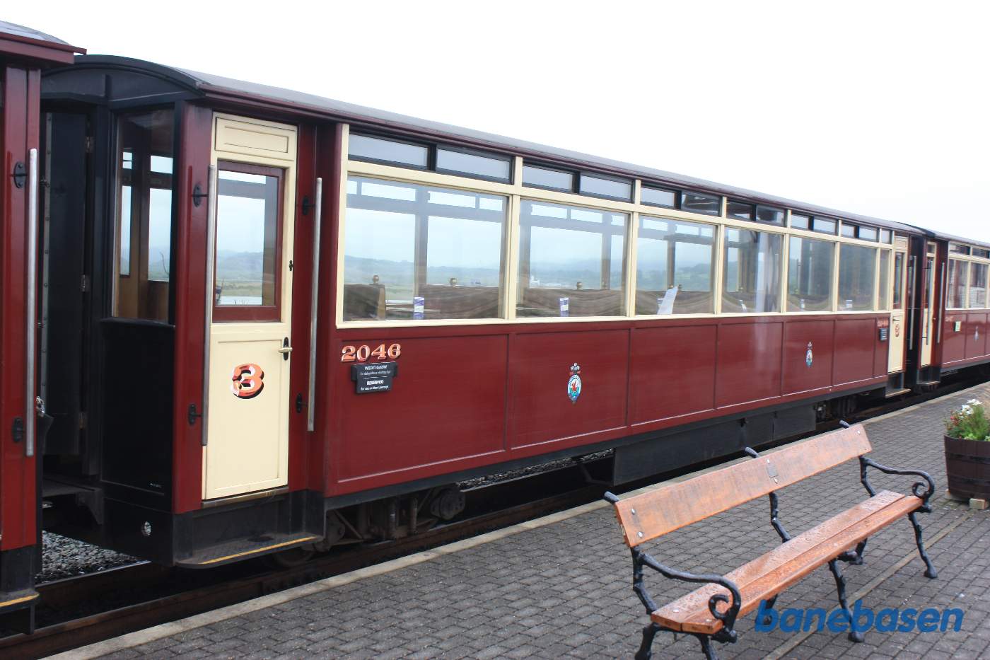 Derefter kommer 2. og 3. kl. vognene