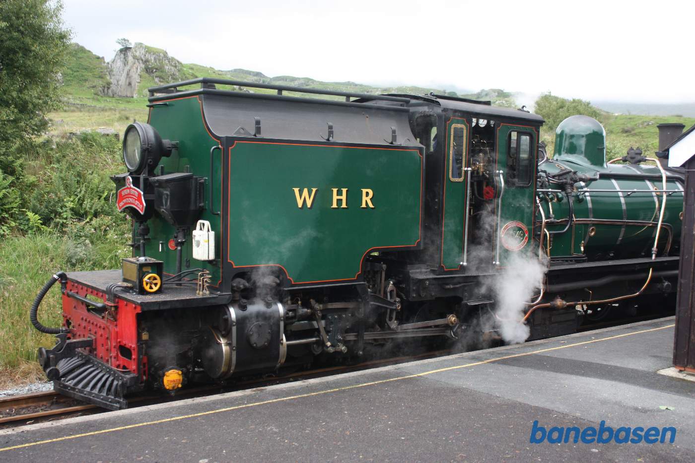 Krydsning med modkørende damptog på vej mod Caernarfon