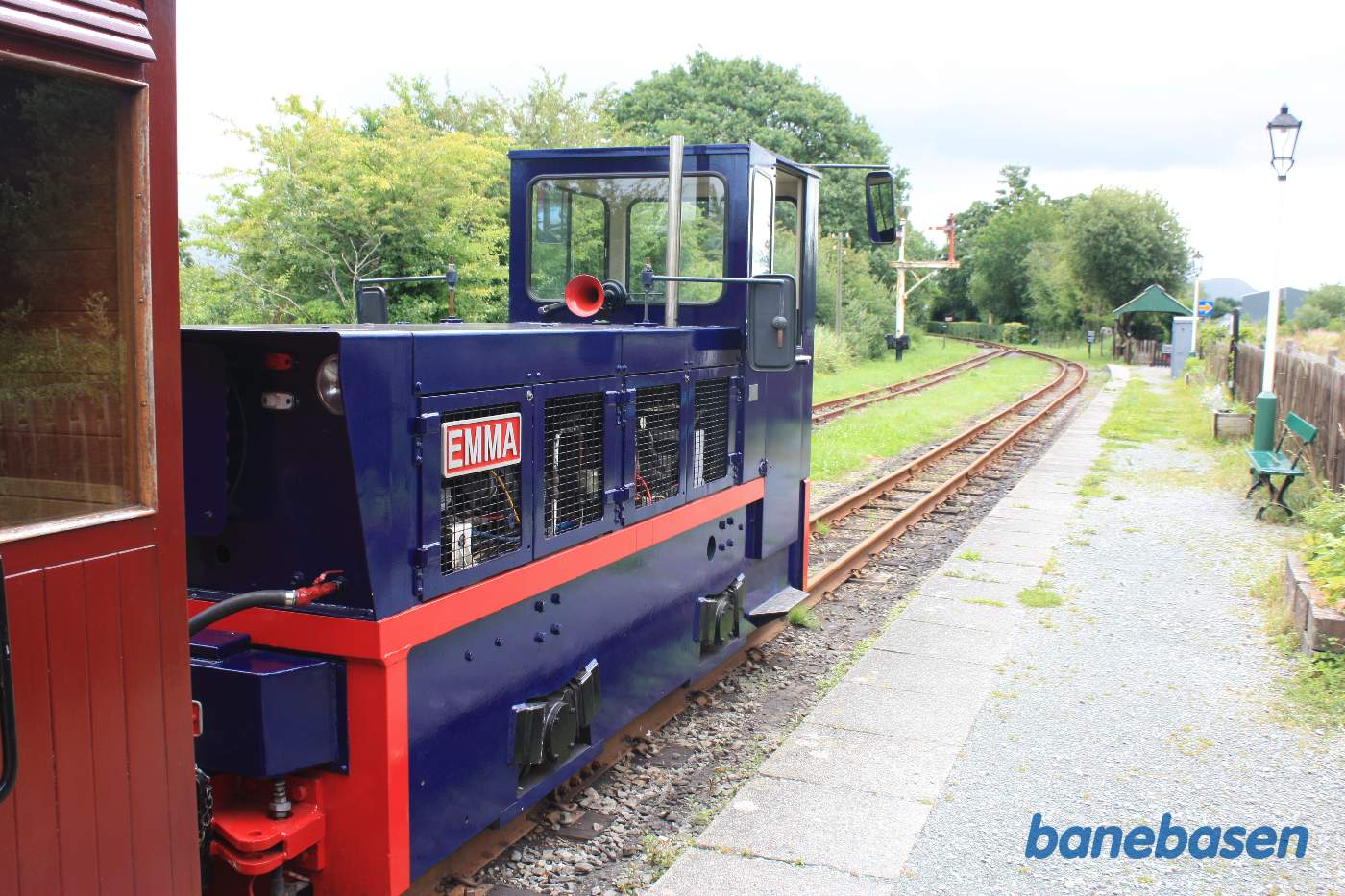 Formiddagstoget klar til afgang