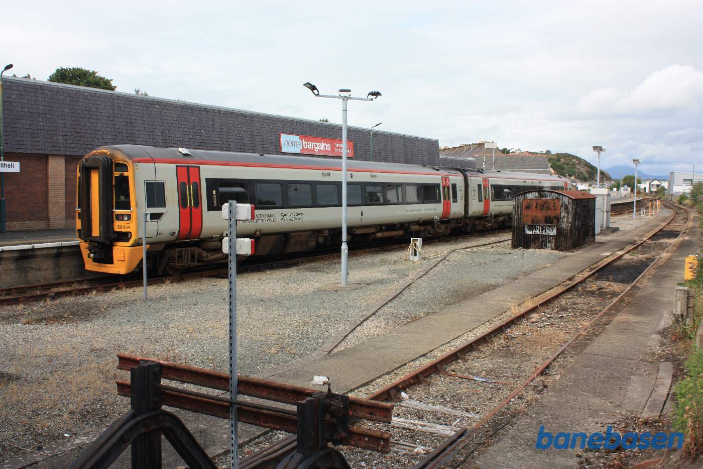 Persontog ved perron