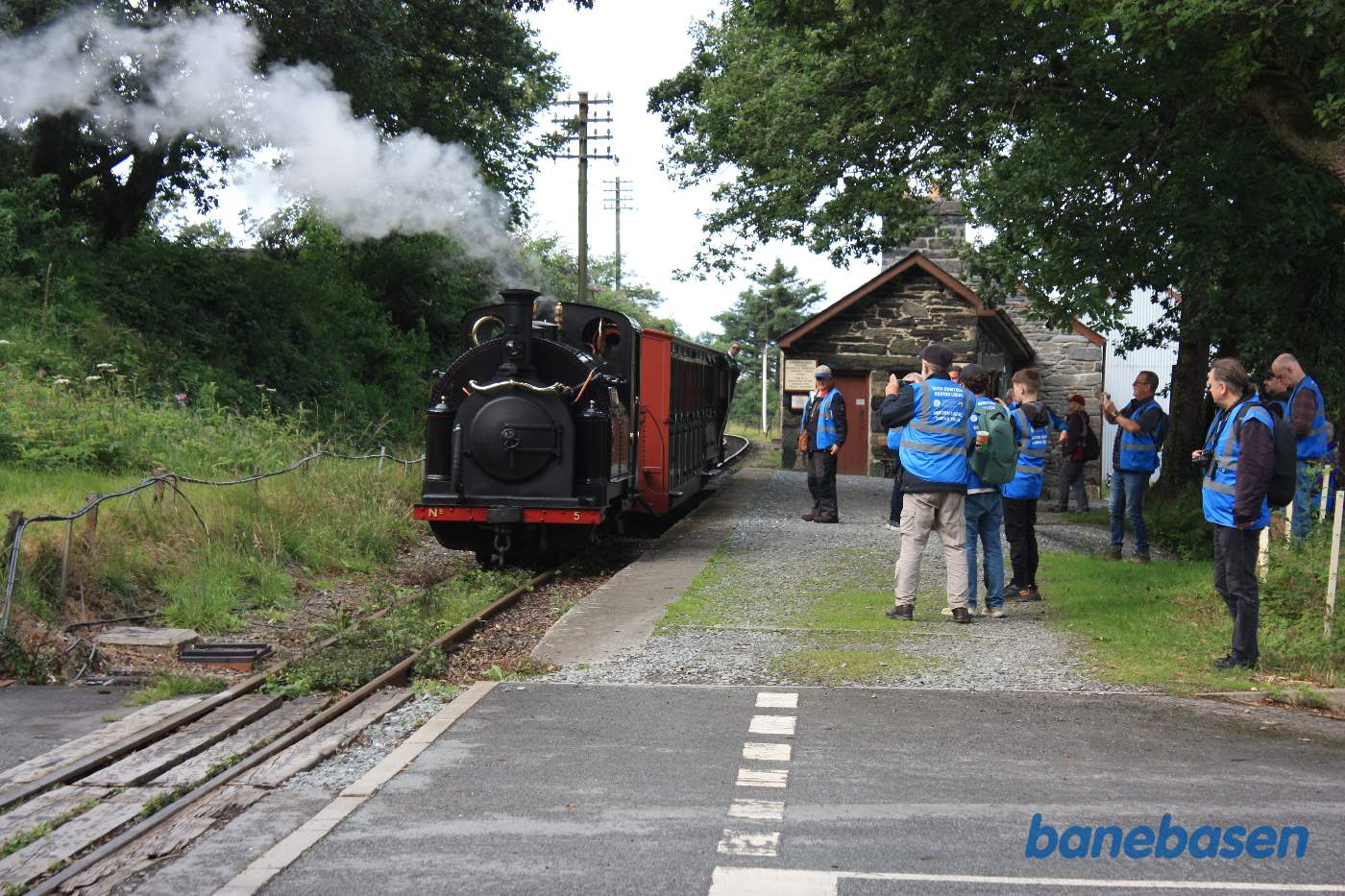 Damptoget ved perron