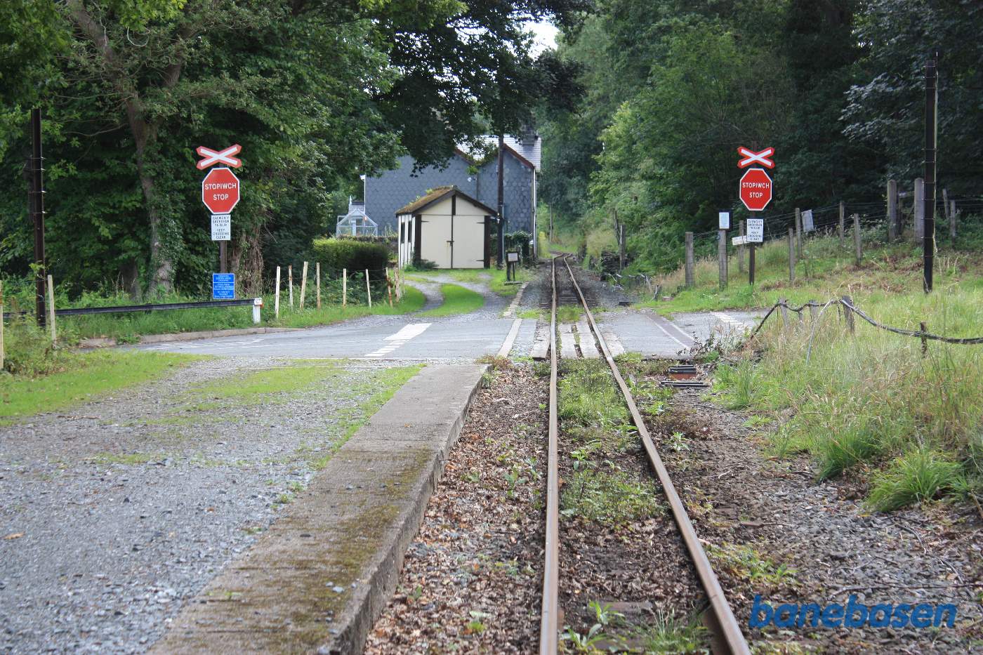 Et vue fremad langs banen