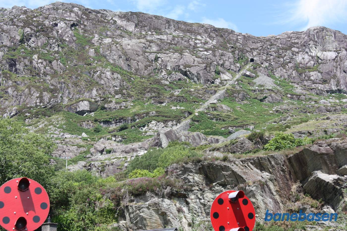 Bjerg med skifferbane