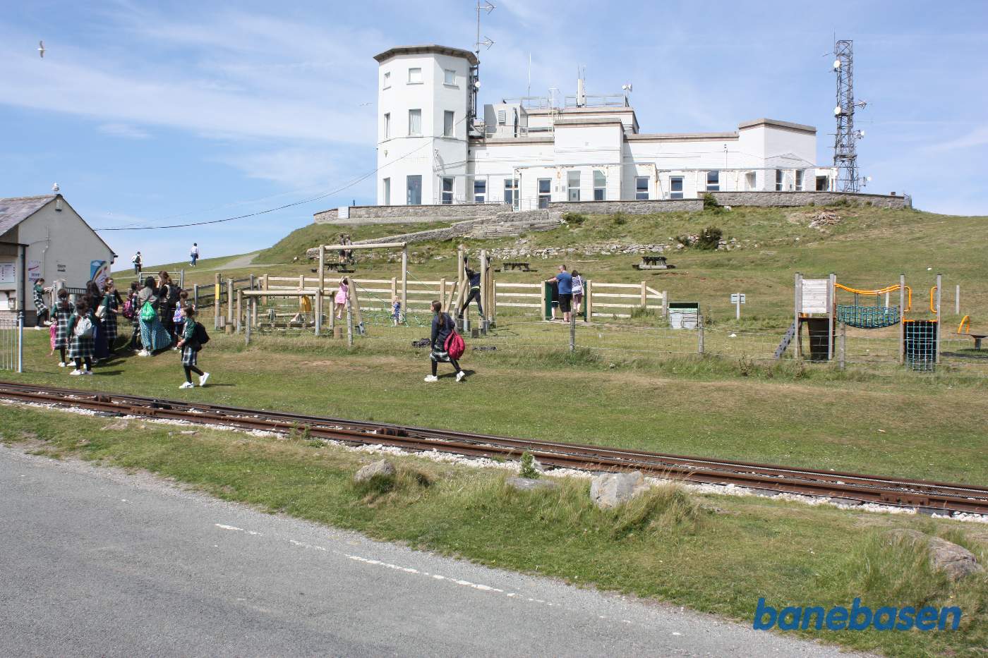 Hotel og restaurant på toppen af bjerget