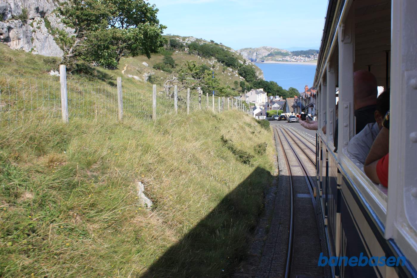 På vej ned mod Llandudno by