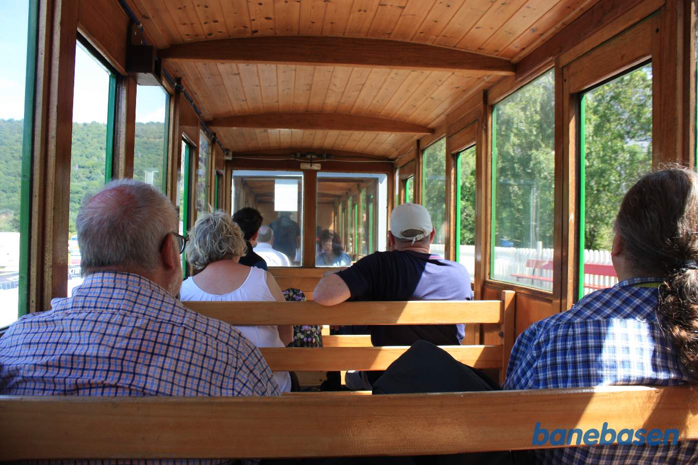 Billede af personvognen indefra