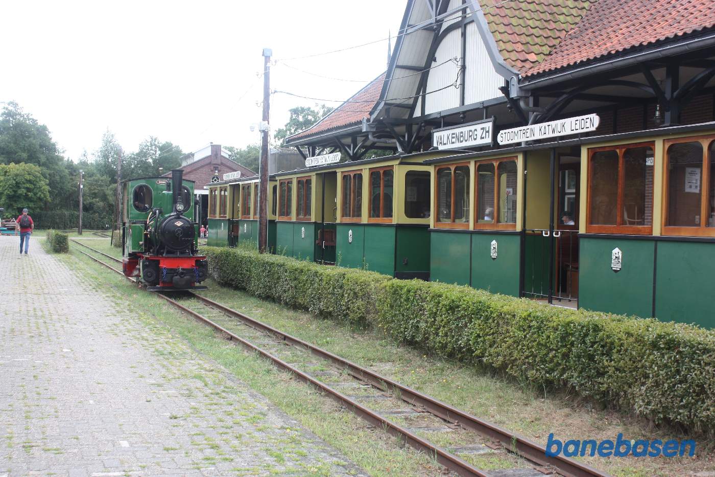 Damplokomotivet kører langs læssevejen