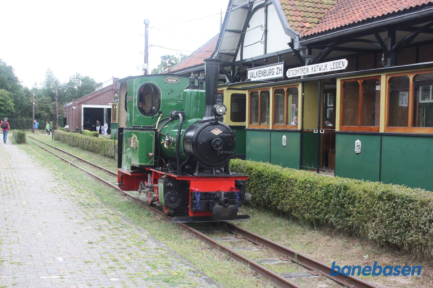 Damplokomotivet kører langs læssevejen