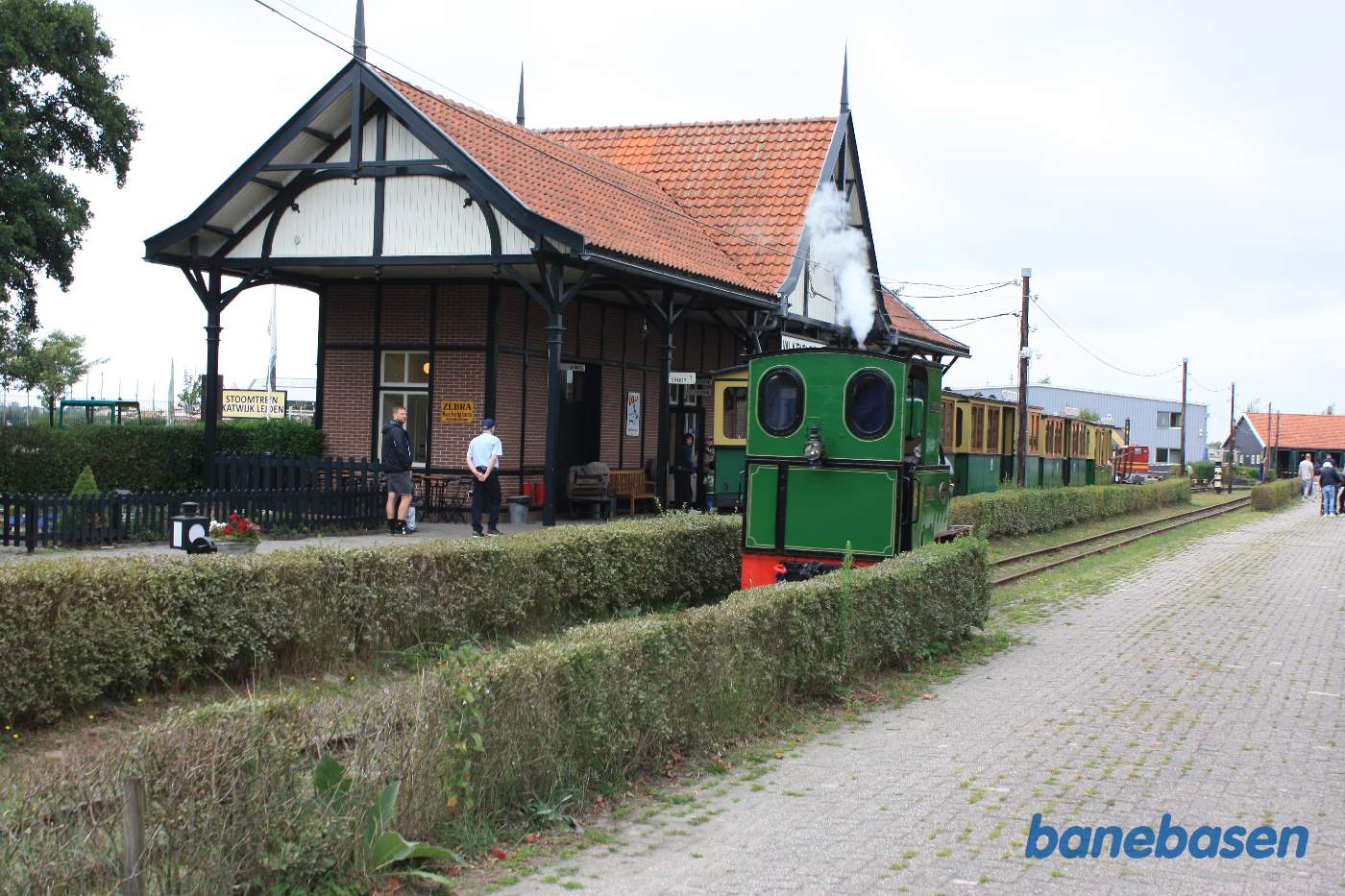 Damplokomotivet kører langs læssevejen