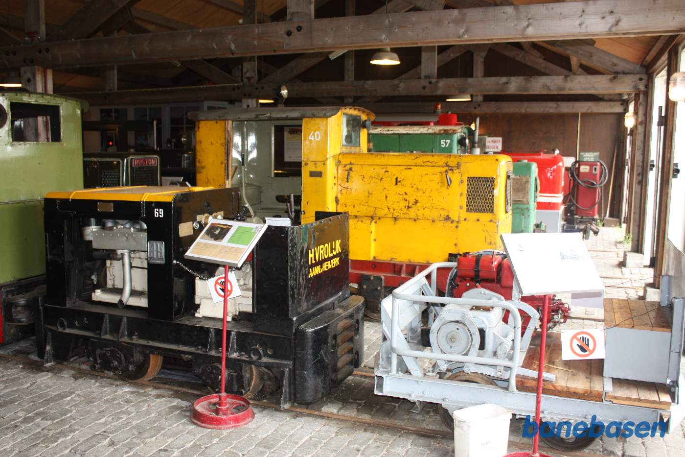 Diverse motorlokomotiver