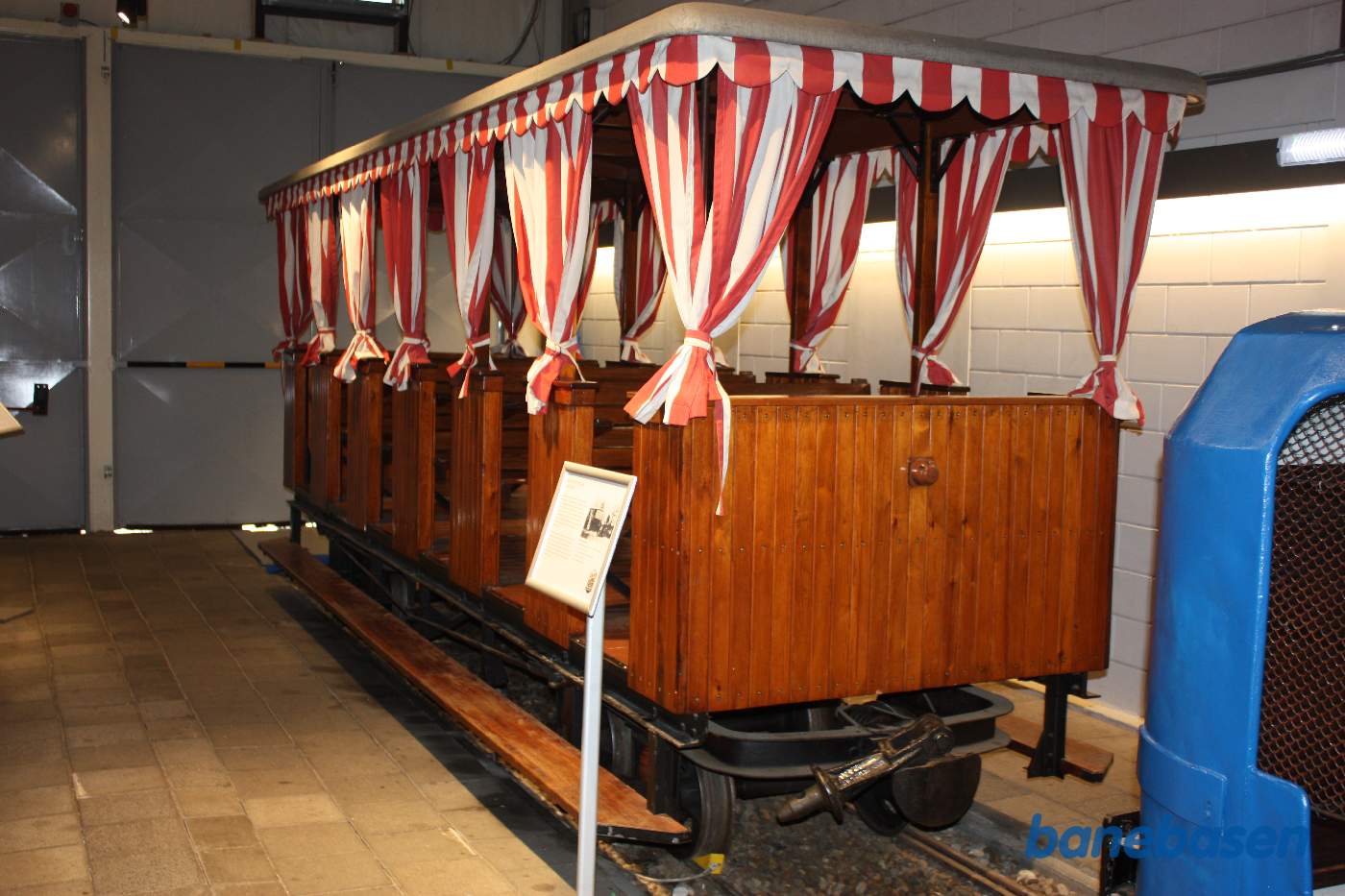 Billede af en åben personvogn