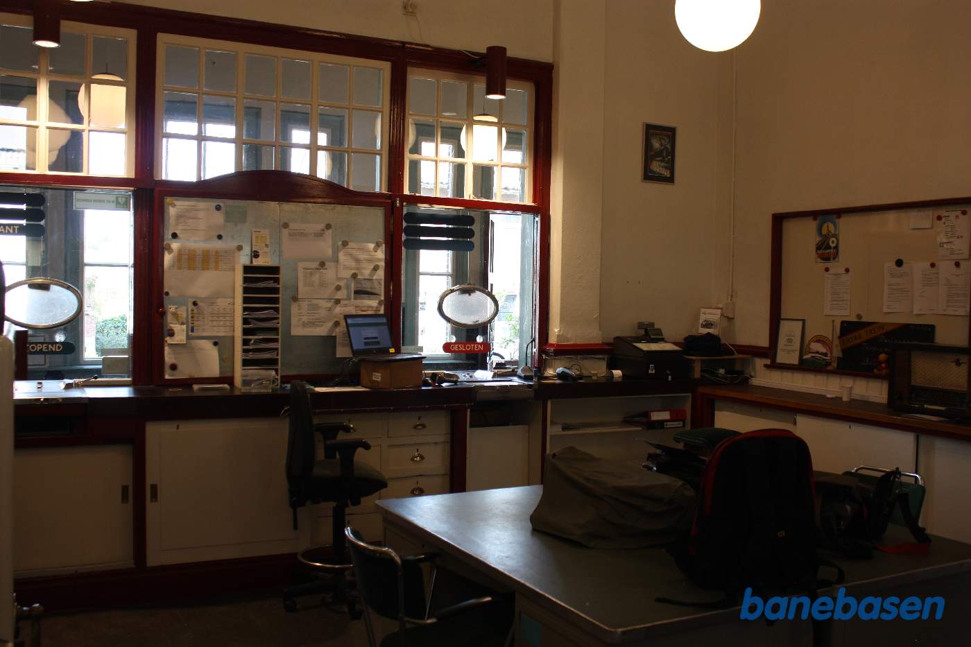 Stationskontoret med billetsalg