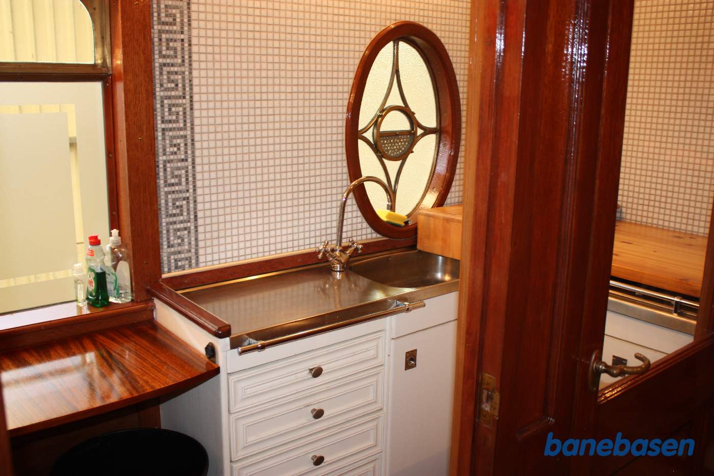 Anretterværelse i den flotte Pullman salonvogn