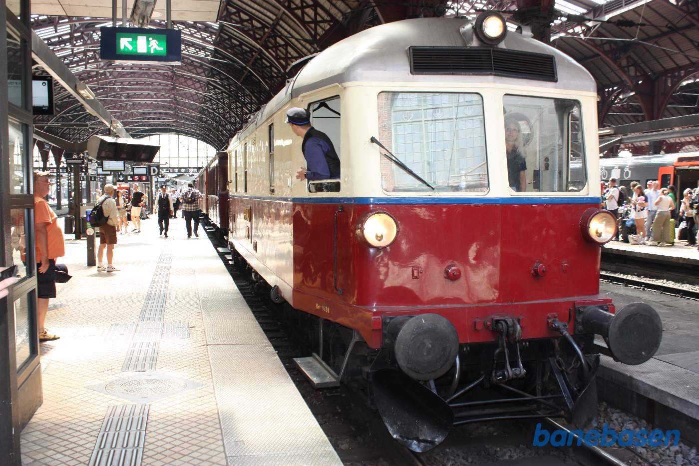 Fødselsdagstoget holder klar