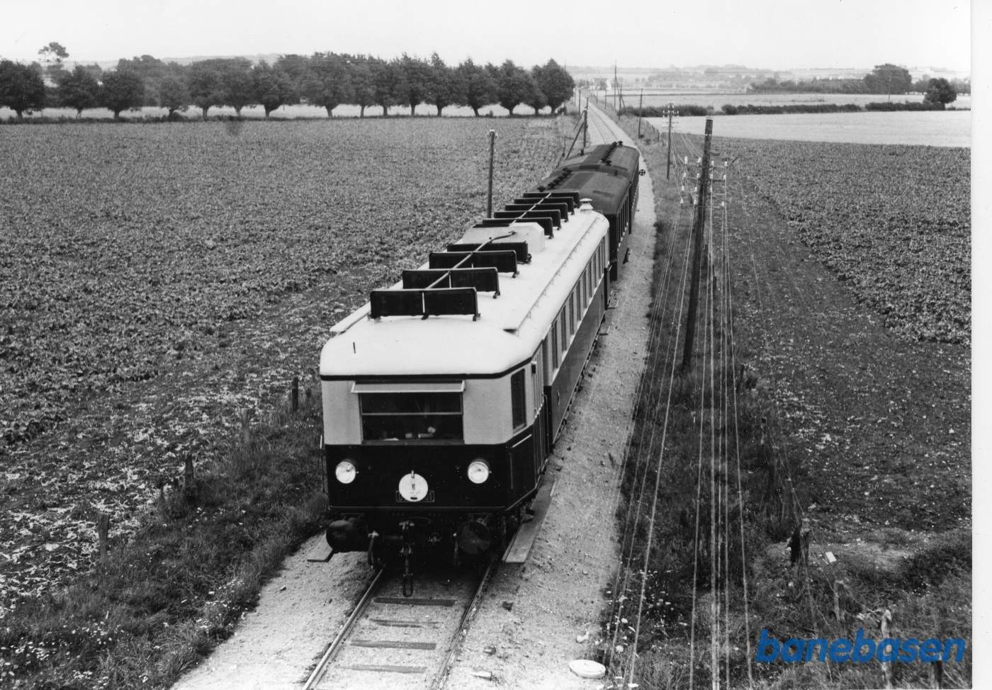 Prøvetog med Triangel-bygget tretruck-motorvogn med B&W-motor til Jugoslavien mellem Svendborg og Ringe