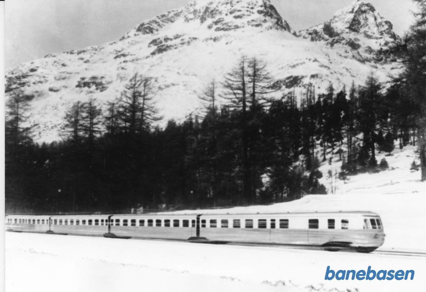 Model/fotomontage af lyntog til Compañia de los Caminos de Hierro del Norte de España projekteret af B&W