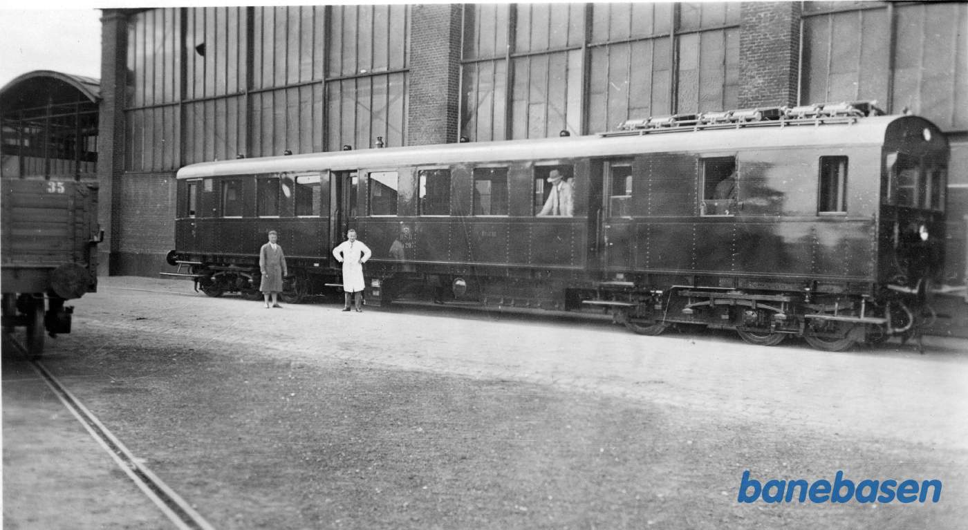 Første MQ-vogn inspiceres i Frichs Første MQ-vogn inspiceres i Frichs