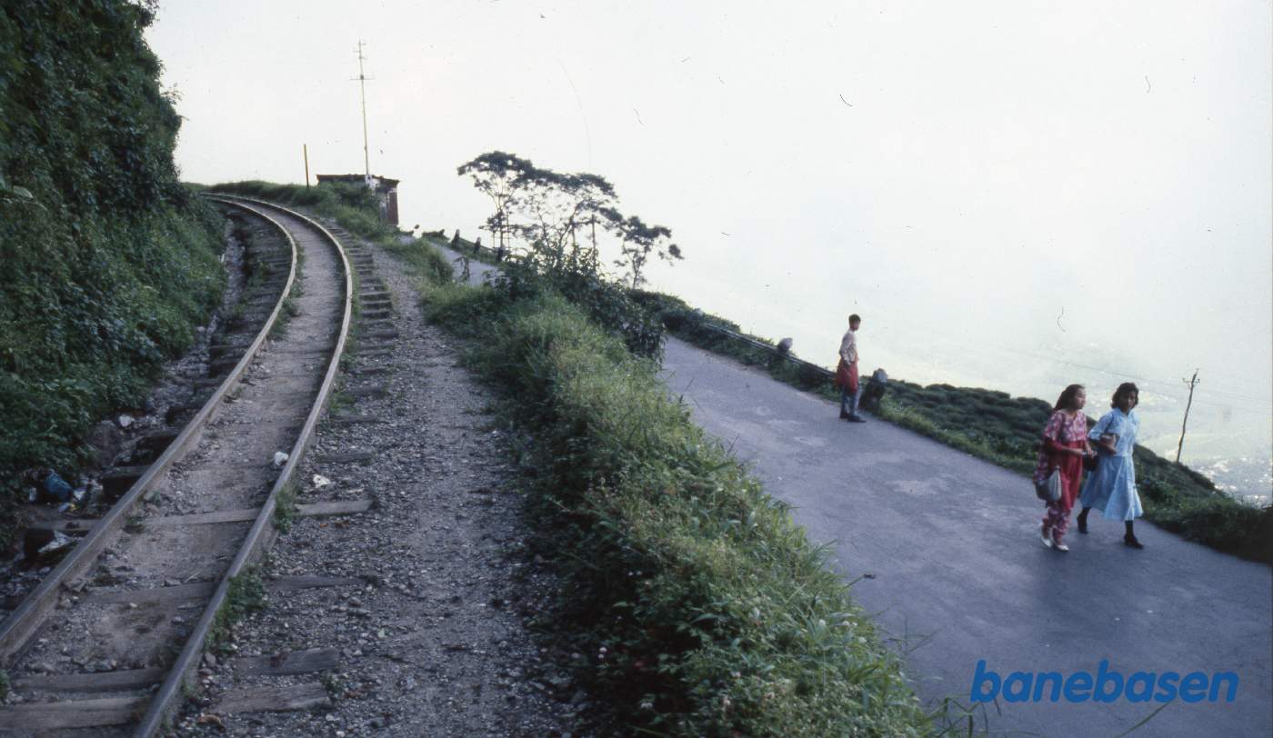 Lige efter Kurseong