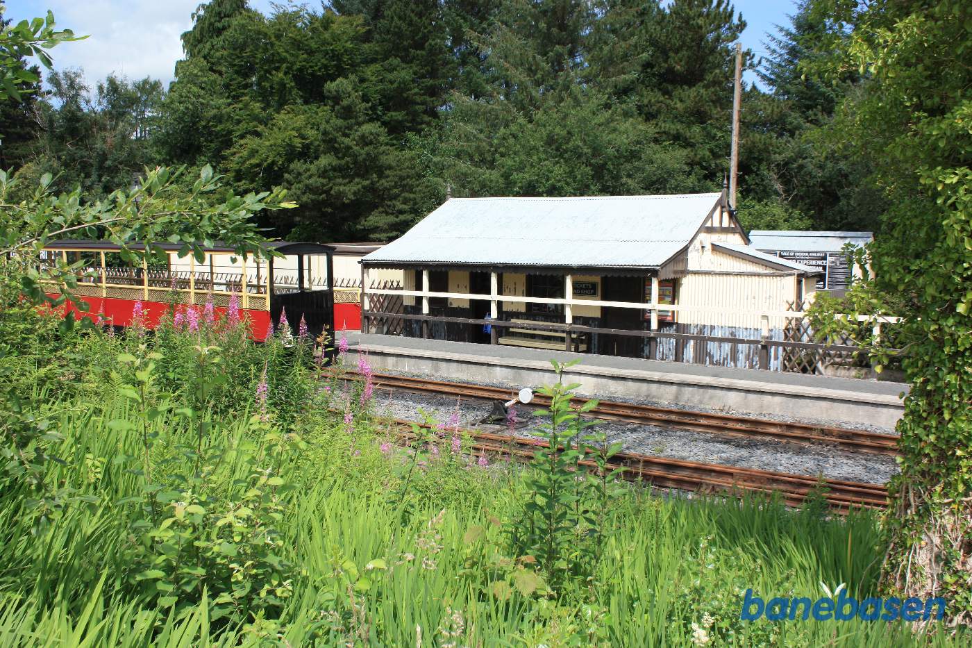 Stationsbygningen