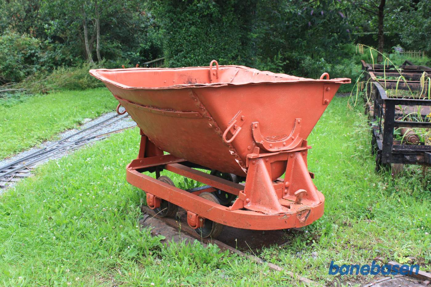 En nymalet tipvogn