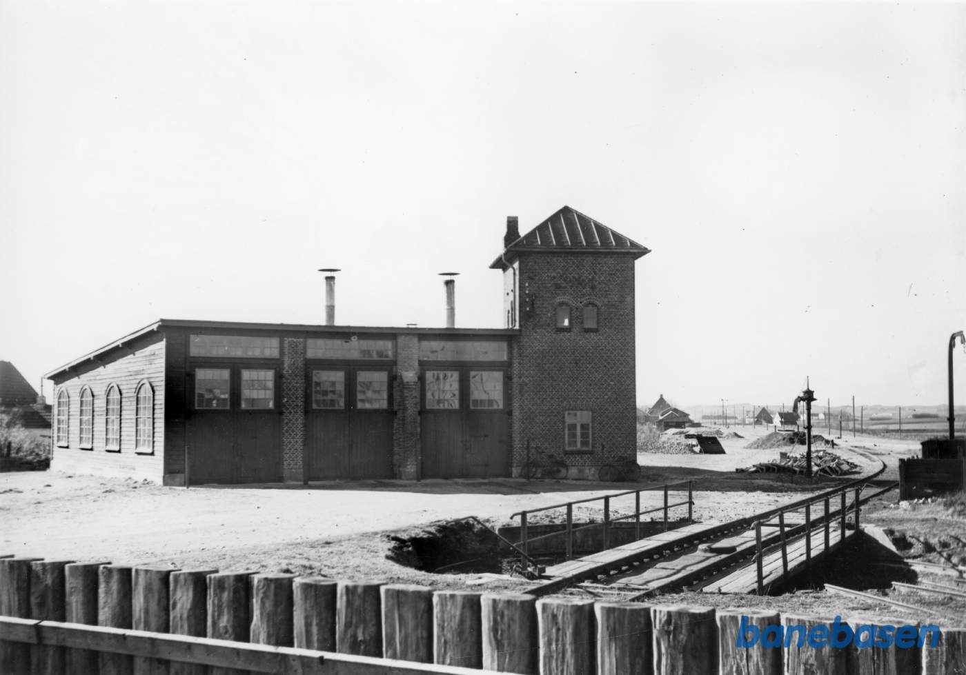 Remise for Vodskov-Østervraa Jernbane, som nedlagdes 1950